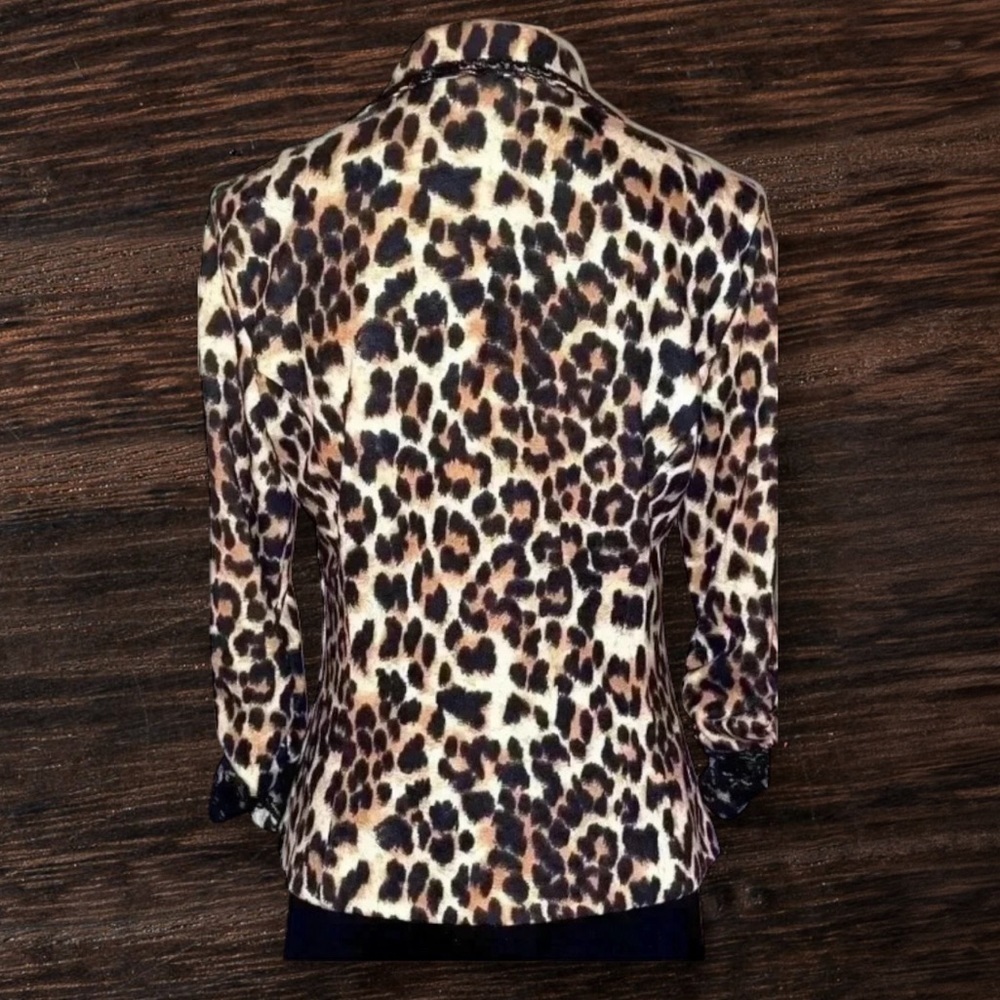 WET SEAL Fashion Jacket Black Tan Animal Leopard Print, Size Large - Picture 4 of 9